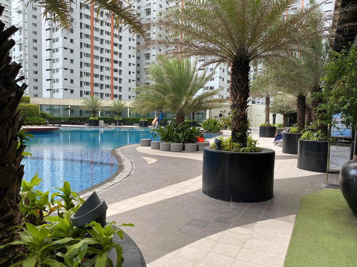 Penthouse Perfection Air Makati Apartment Манила Екстериор снимка