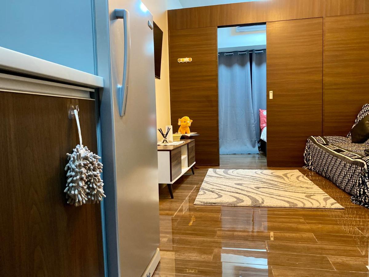 Penthouse Perfection Air Makati Apartment Манила Екстериор снимка