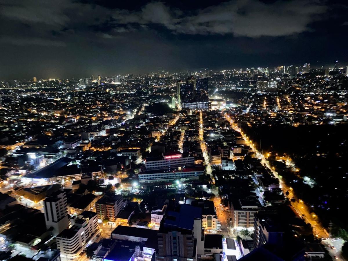 Penthouse Perfection Air Makati Apartment Манила Екстериор снимка