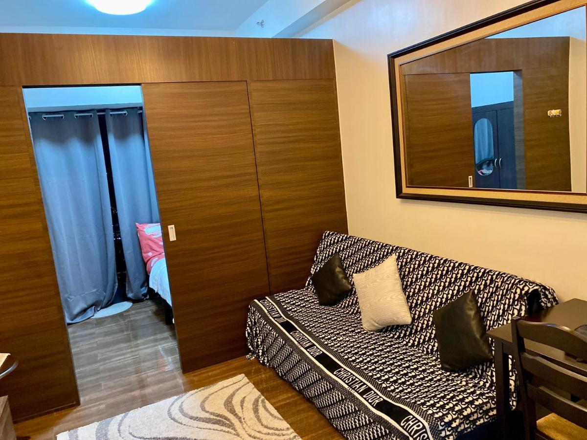 Penthouse Perfection Air Makati Apartment Манила Екстериор снимка