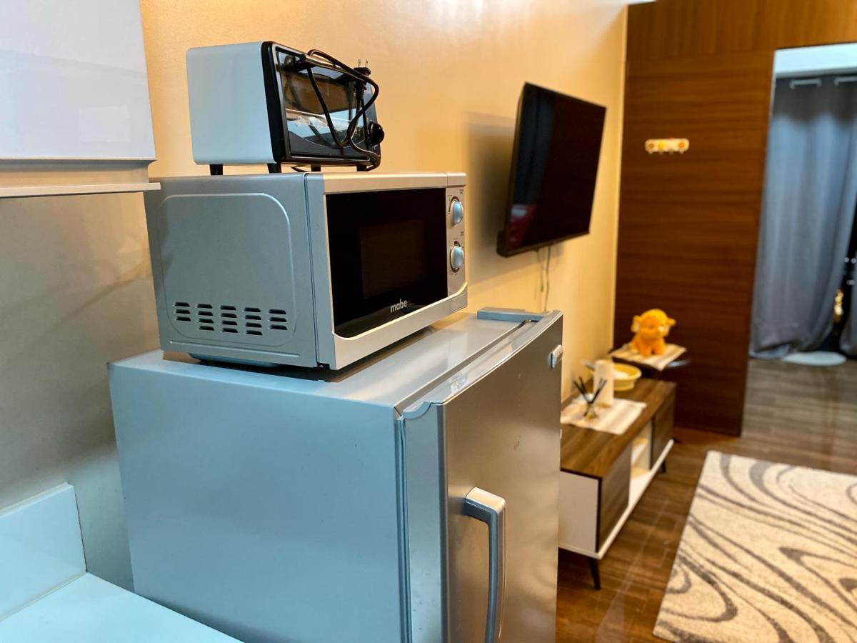 Penthouse Perfection Air Makati Apartment Манила Екстериор снимка