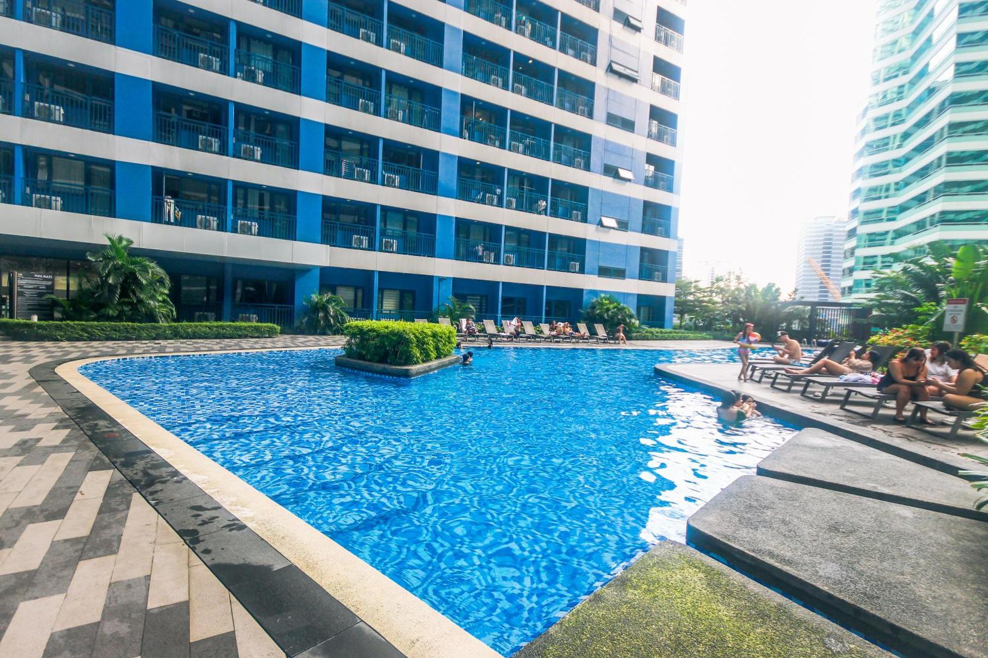 Penthouse Perfection Air Makati Apartment Манила Екстериор снимка